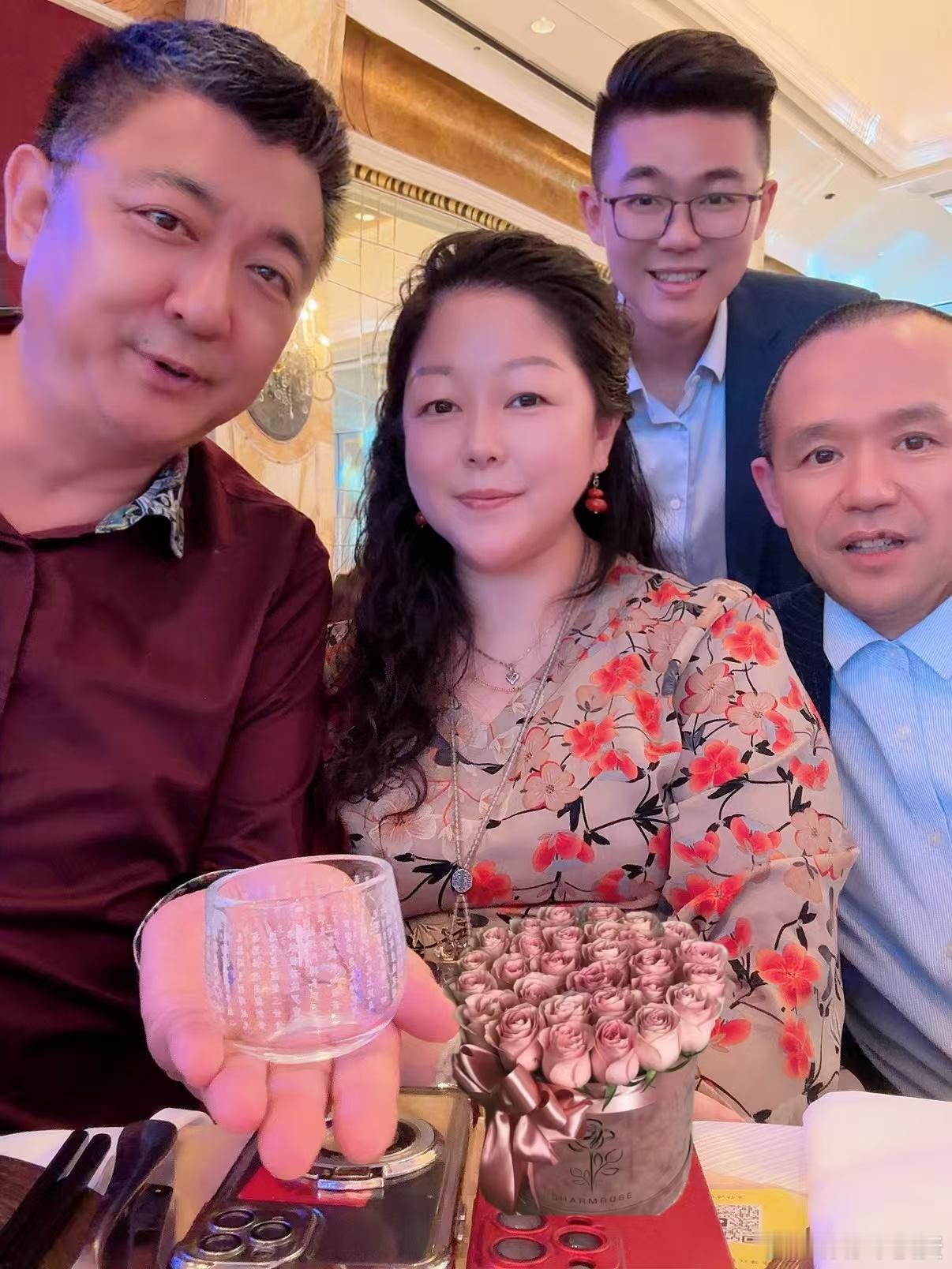 昨晚应贵州仁怀市人民政府邀请，出席2026世界酱香白酒核心产区上海晚宴活动🙏上