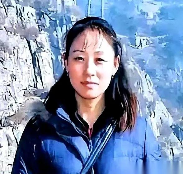 华人神探李昌钰，对，就是那个上电视、破过无数大案的李昌钰。
他当着全国观众的面，