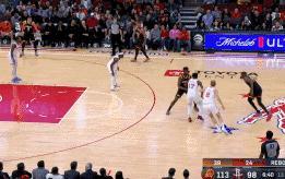 杜兰特第16次助攻，助戈登三分，平生涯纪录！
北京时间12月28日，太阳与火箭的