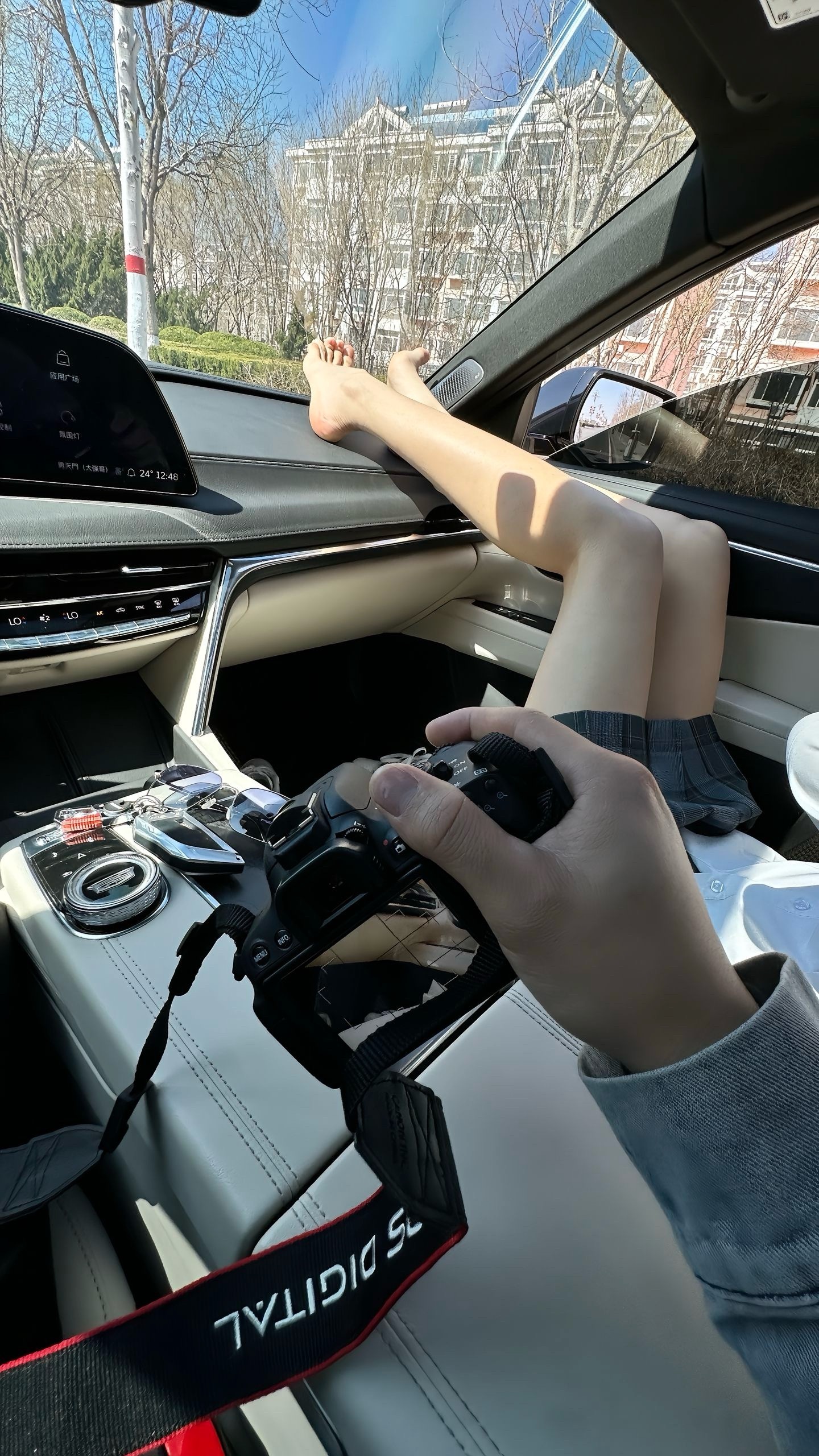 摄影师比较讨人喜欢 