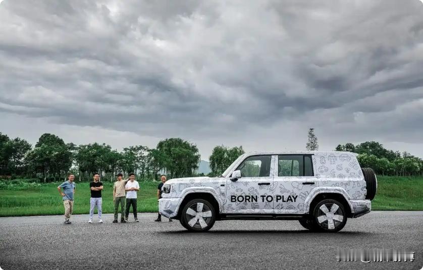 奇瑞iCAR V27，其谍照曝光后引发广泛关注。以下是该车相关信息：基本信息● 