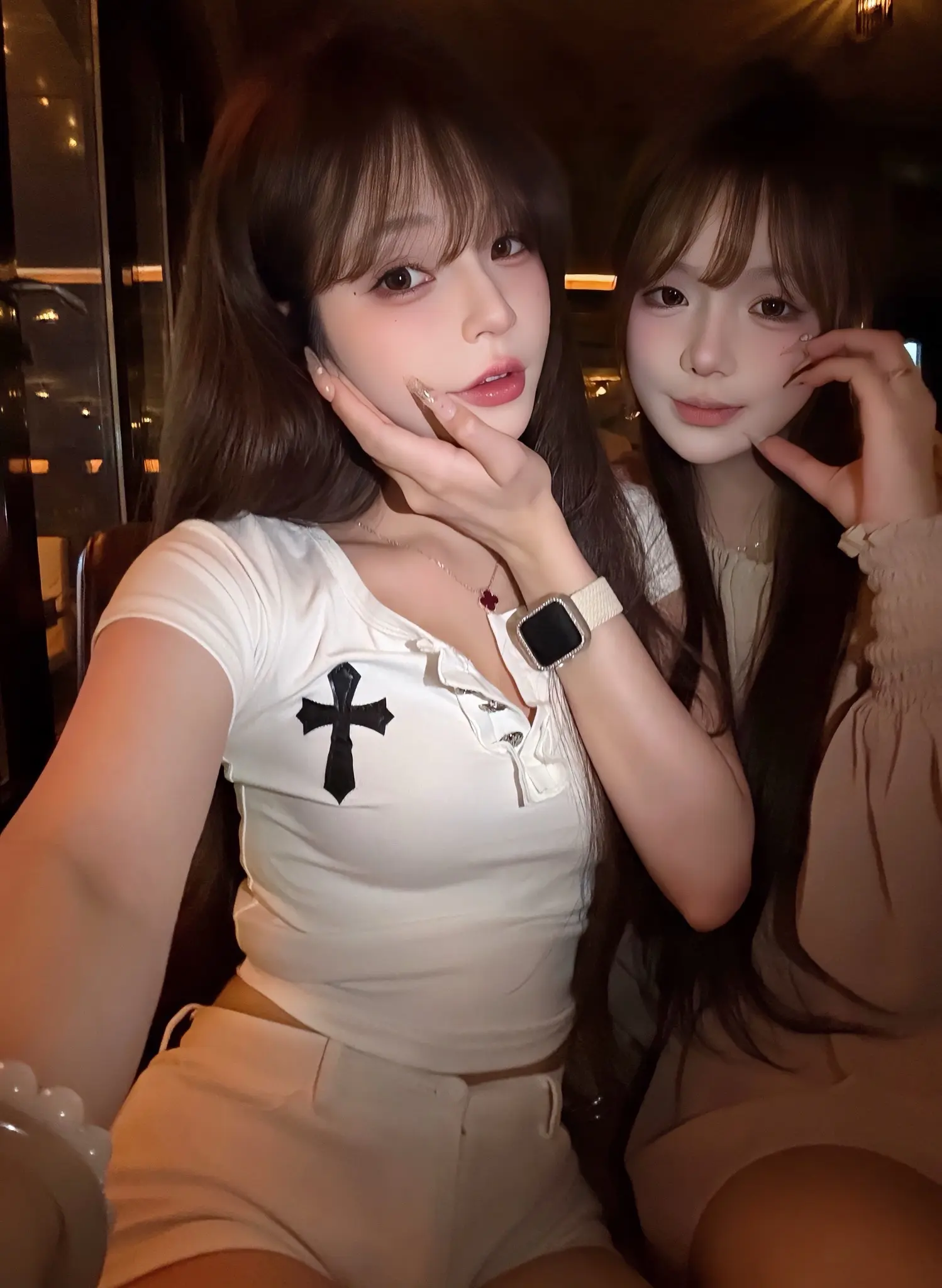 我一直以为我是世界上最美的女生，直到遇见你，才知道是我们🙆🏻‍♀️