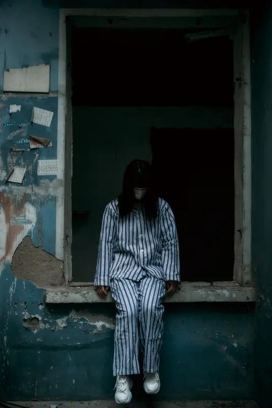 女孩求职被拒发现自己竟是“精神病” 女孩求职被拒，一查发现自己竟是“精神病”，这