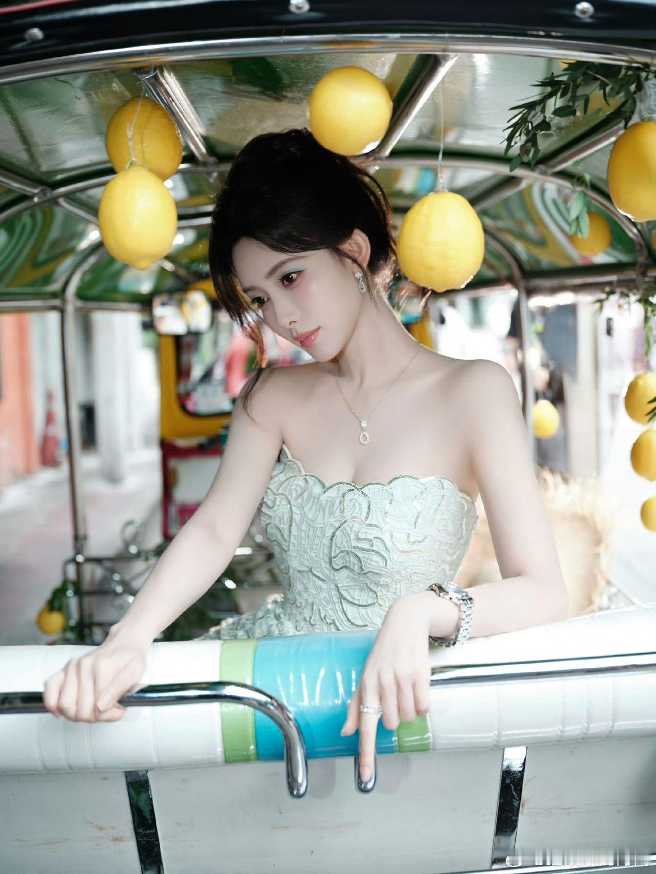 孟子义百花杀暑期剧集角色TOP1百花杀恭喜孟子义，凭借百花杀的精彩表现斩获暑期剧