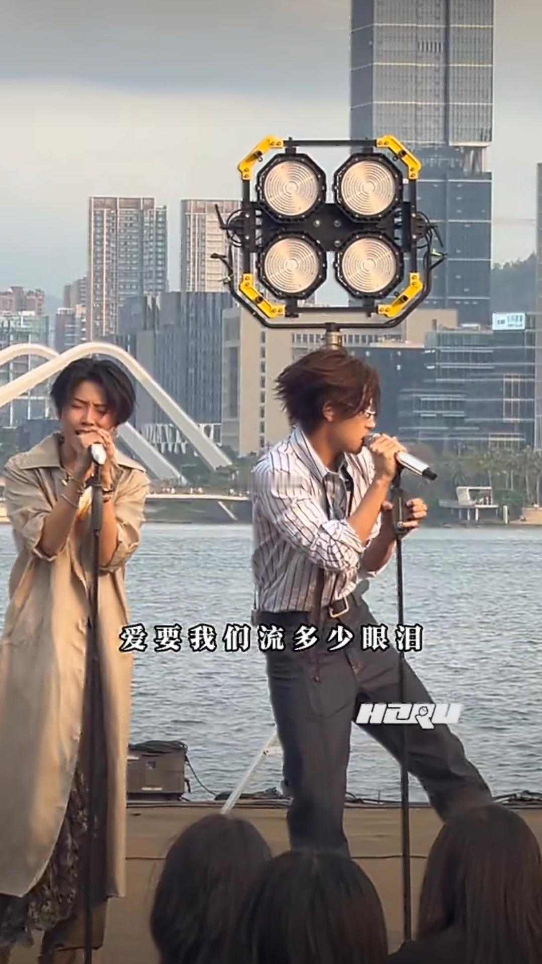 小鬼刘雨昕心跳彩排 刘雨昕加小鬼这个组合本来就很期待了，看完彩排路透直接期待值拉