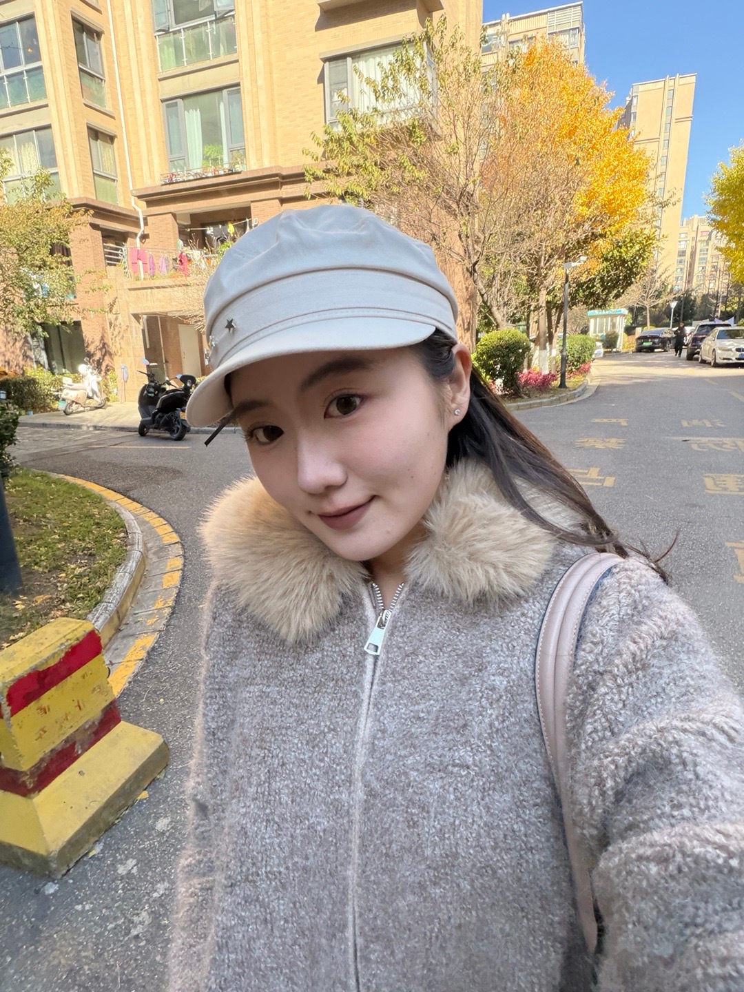 昨晚上去吃了朋友新开的清真火锅这个天气太适合约火锅了 