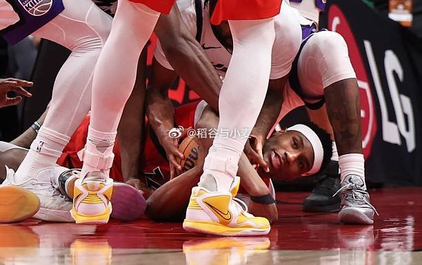 东部那几个战绩差不多的队里，情况最差的就是猛龙，然后是魔术。特别是猛龙，之前感觉