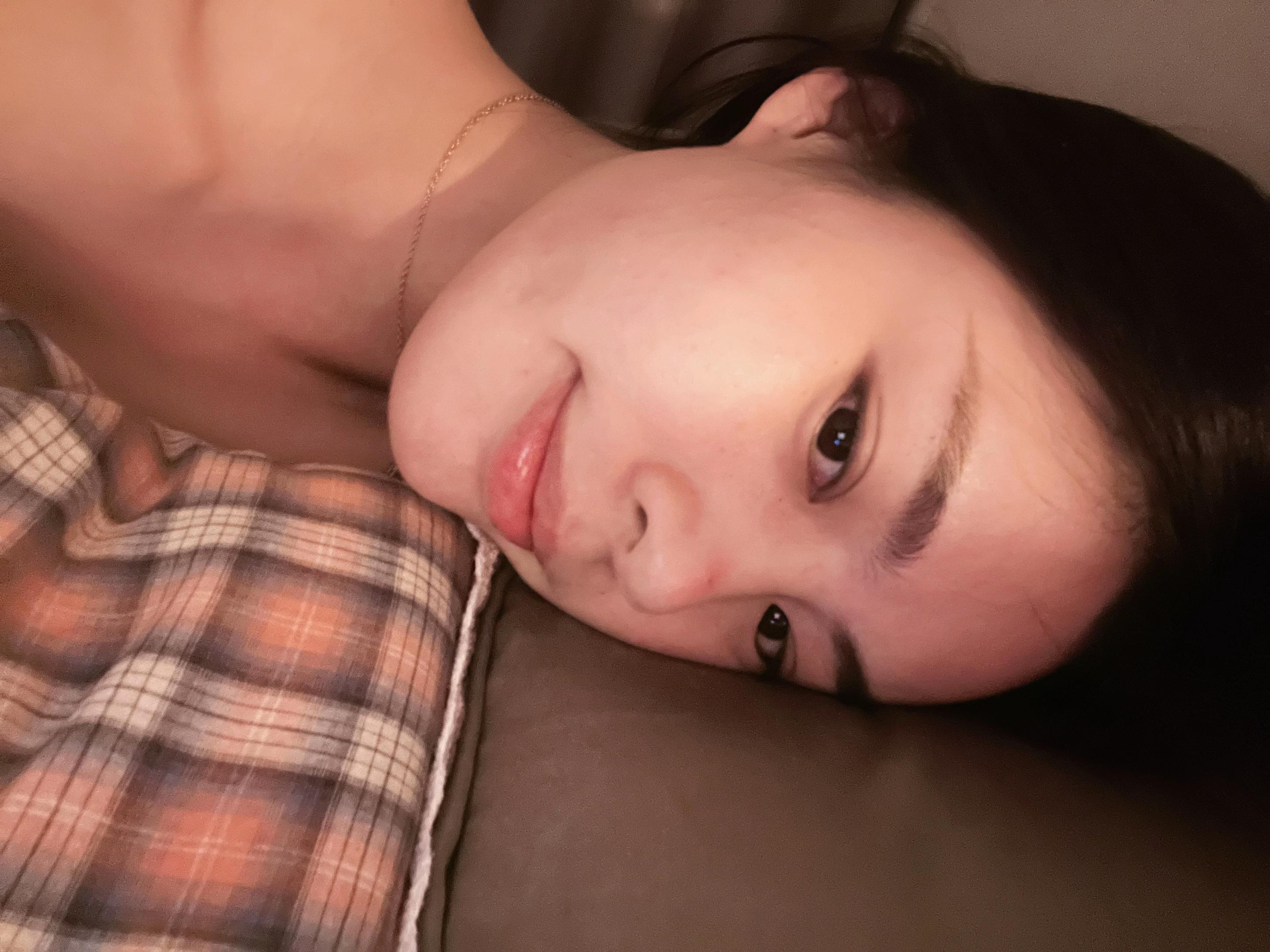 被爱的前提一定不是漂亮.