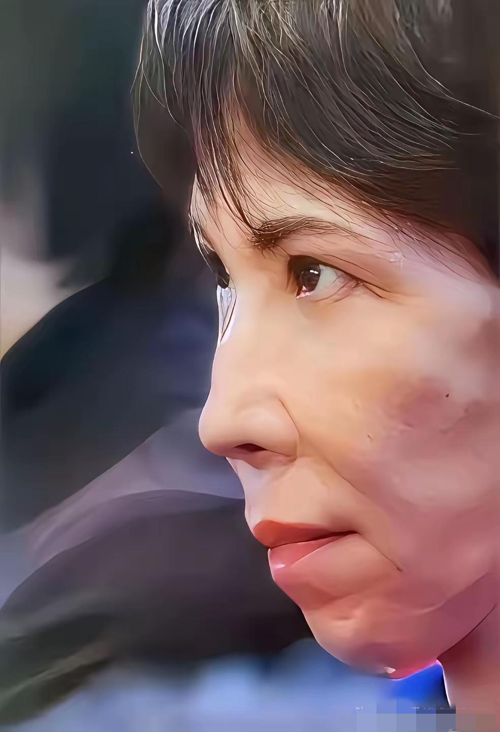 看看吧，这就是人狠话不多啊。要提防，不可大意。
          实践是检验真