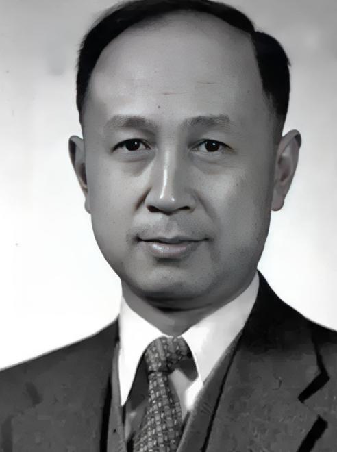 2011年，已是晚年的钱学森整天躺着，不爱说话，也不理人，家人以为他得了老年痴呆