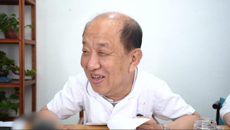 春天抽动症易反复，白萝卜帮孩子顺气化痰、熄肝风
春天肝气升发，是儿童抽动症容易加