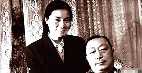 1962年，聂荣臻女儿的婚宴排场，到现在还没人能比得上，连陶斯亮都眼红得不行。