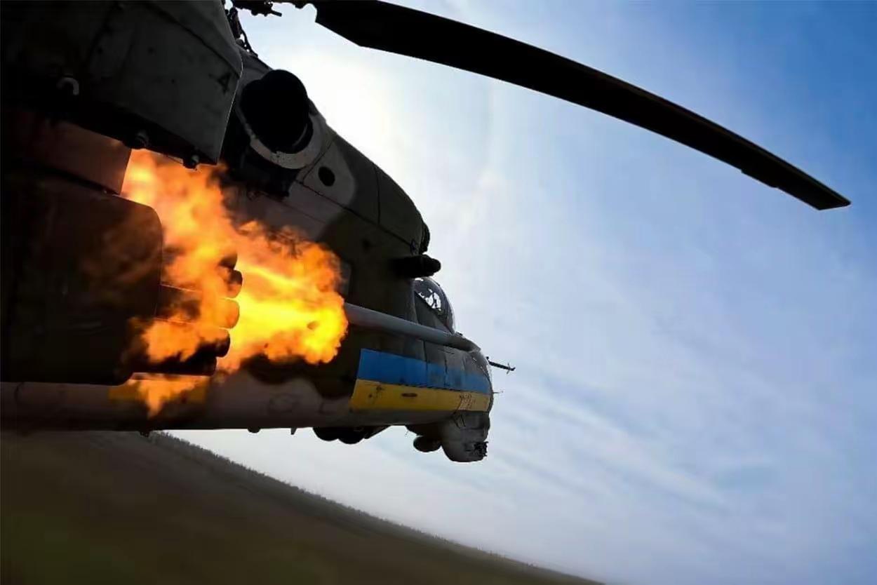 乌克兰的F-16战机超低空飞行被俄罗斯的导弹给击落，这也表明了在乌克兰的境内，俄