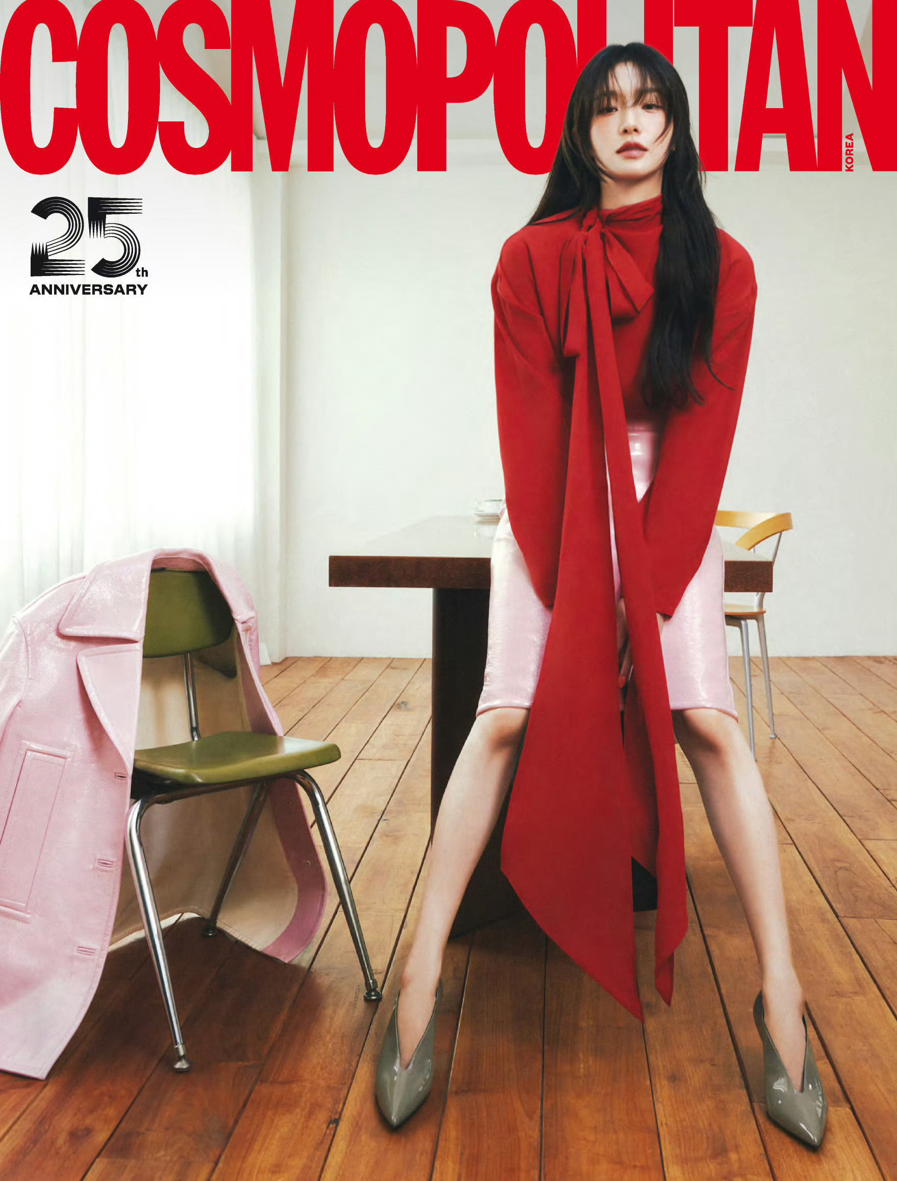 朴珪瑛 COSMOPOLITAN KOREA 25周年刊封面大片 摄影: Go 