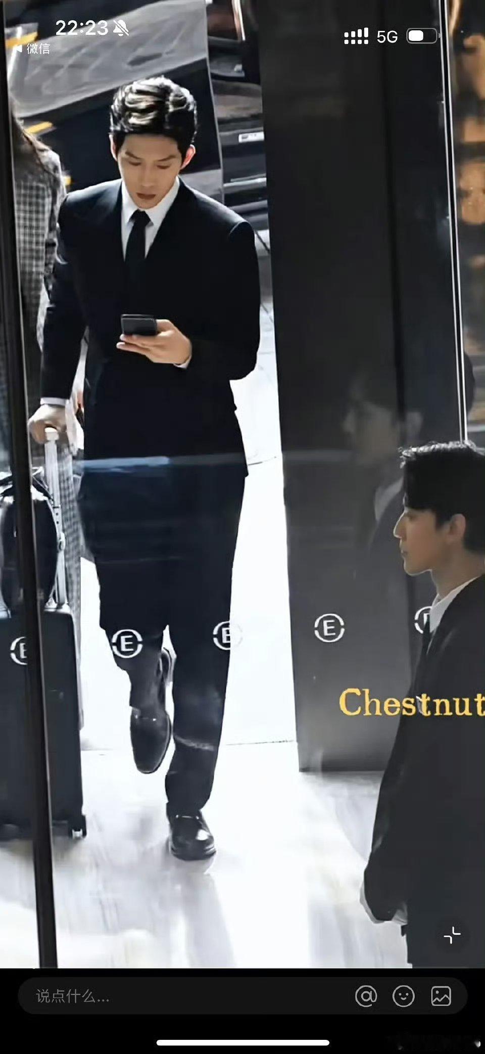井柏然早春晴朗栾念路透🈶 选井柏然是真选对了，好贴[来抱抱][来抱抱]贵公子 
