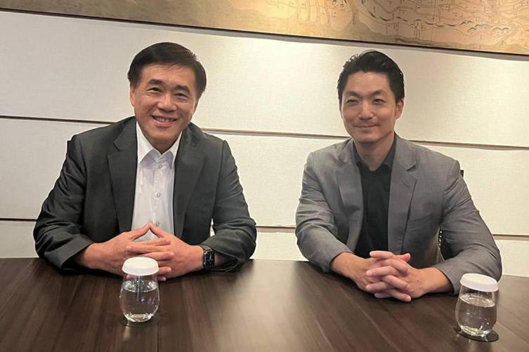 朱立伦等大佬选前挺“郝”，宣称在两岸关系上要“去风险化”

蓝营发言人凌涛已明确