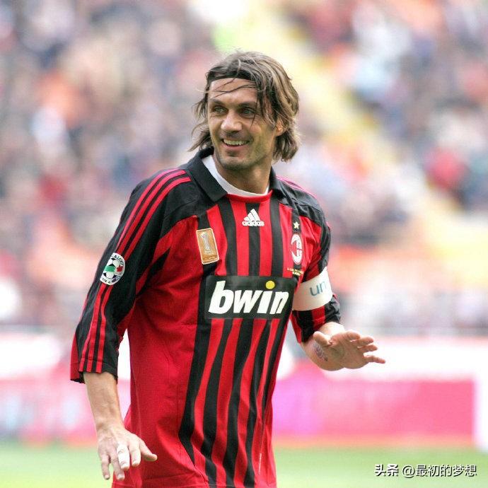 欧洲12大豪门球队历史第一人！大家认同吗？

巴萨   梅西    10次联赛冠