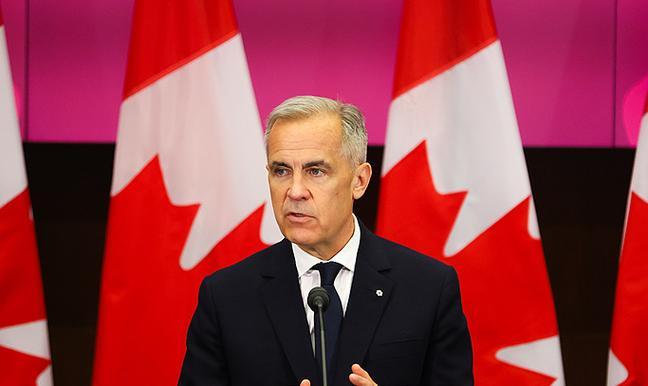 加拿大总理硬刚特朗普！近日在特朗普不准加拿大和中国达成协议，发出对加拿大100%