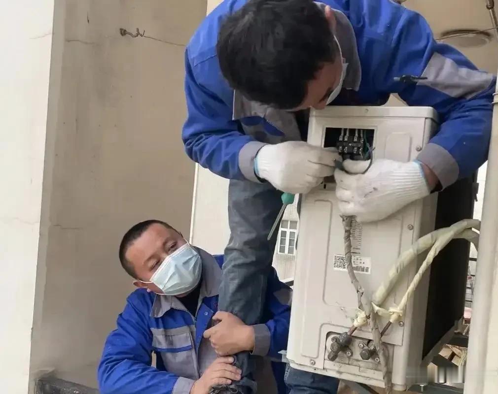 日元跌破162‼️挖废品找稀土也救不住全面溃败的日本🔥🔥
 日本经济正在加速