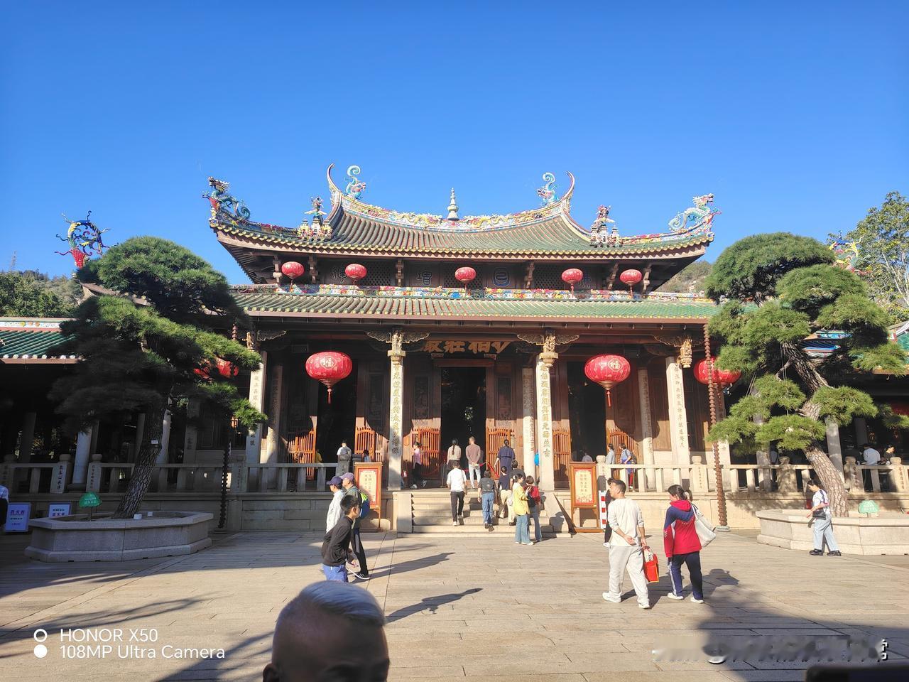 天南地北大拜年2月15日厦门《南普陀寺》“天南地北大拜年”