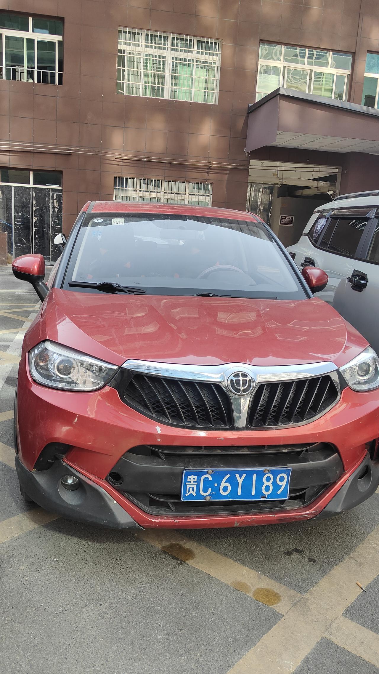 这车我听网友说过
这是中华金杯是吧！