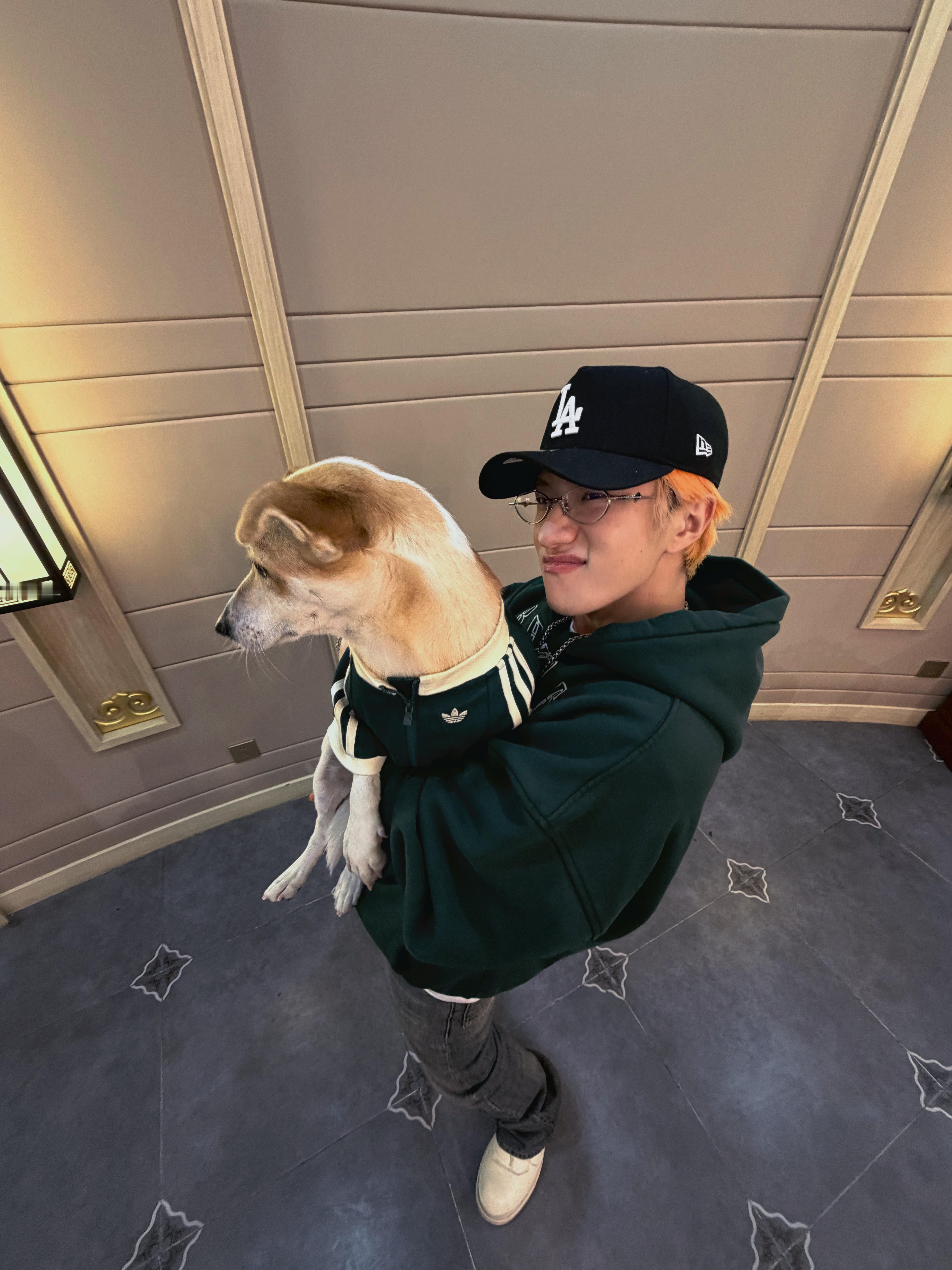 十个勤天王一珩 弟弟小红薯更新🆕全是壮壮的照片