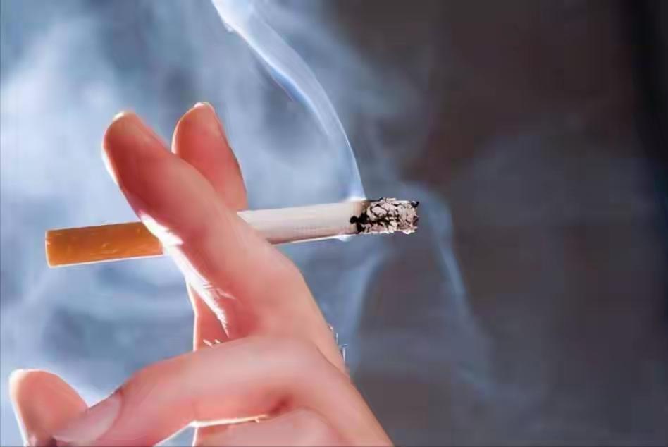 把烟瘾当成前任：不拉黑，但要让它永远得不到我

1️⃣ 把“想抽烟”翻译成“前任