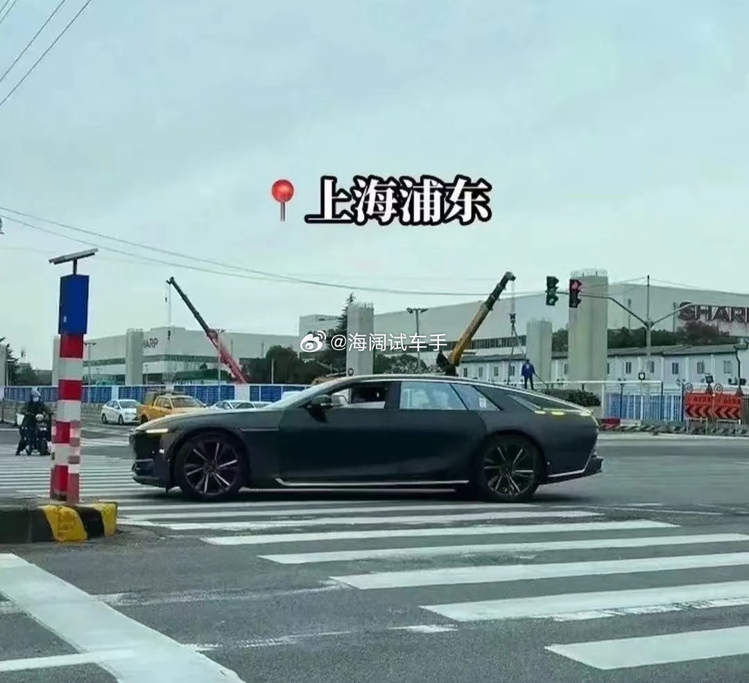 猜车啦！！！这是谁家的大汽车啊？？？海阔试车超话