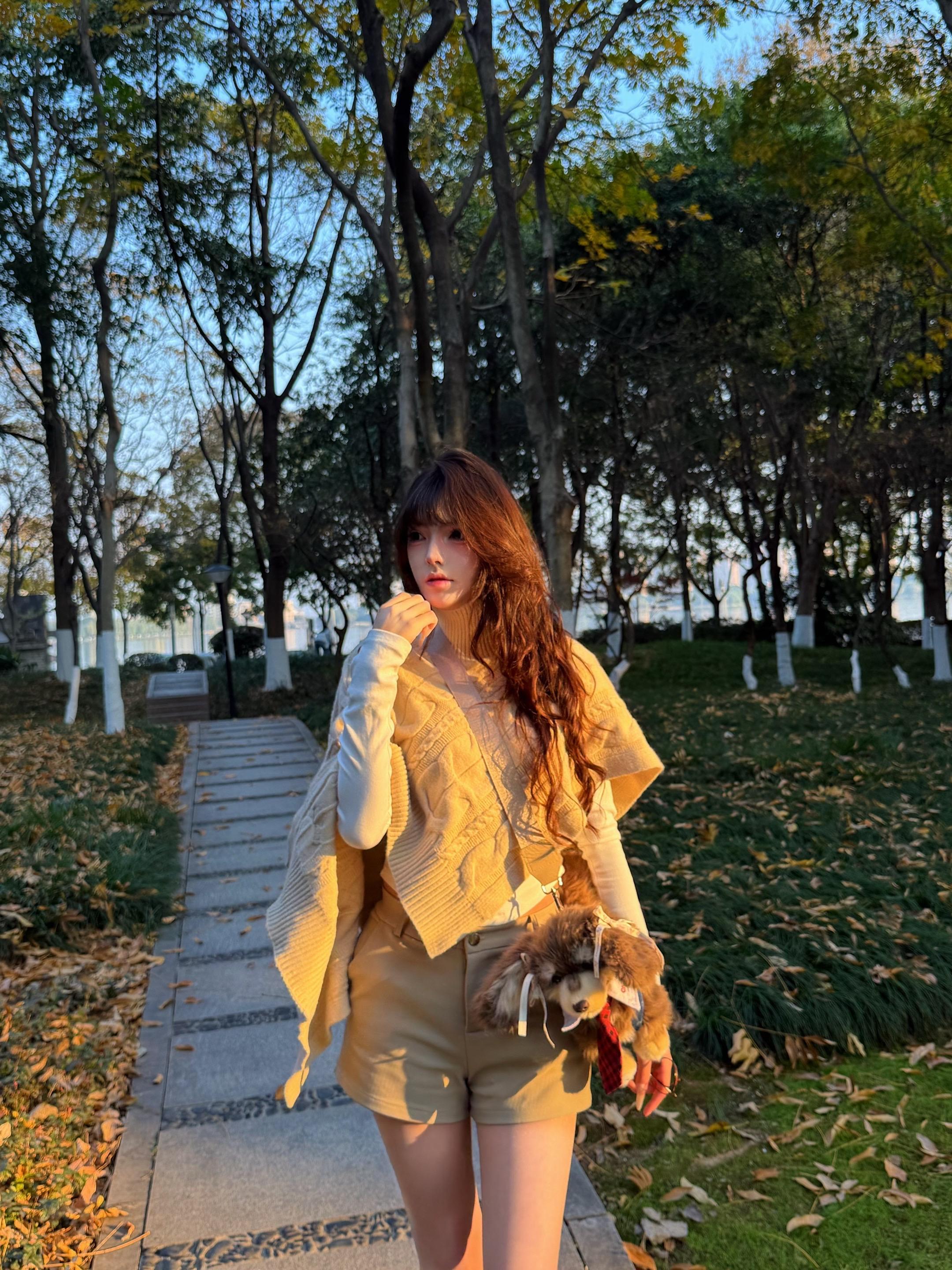 🍁.