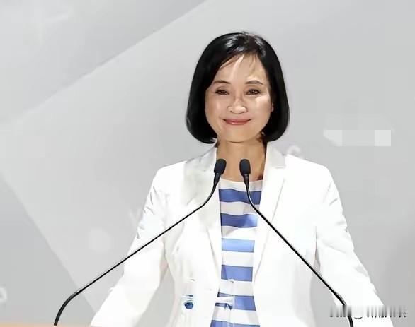 绿营在高雄对两人除名，柯志恩机会来了！就在今天（9月15日），绿营高雄方面对于退