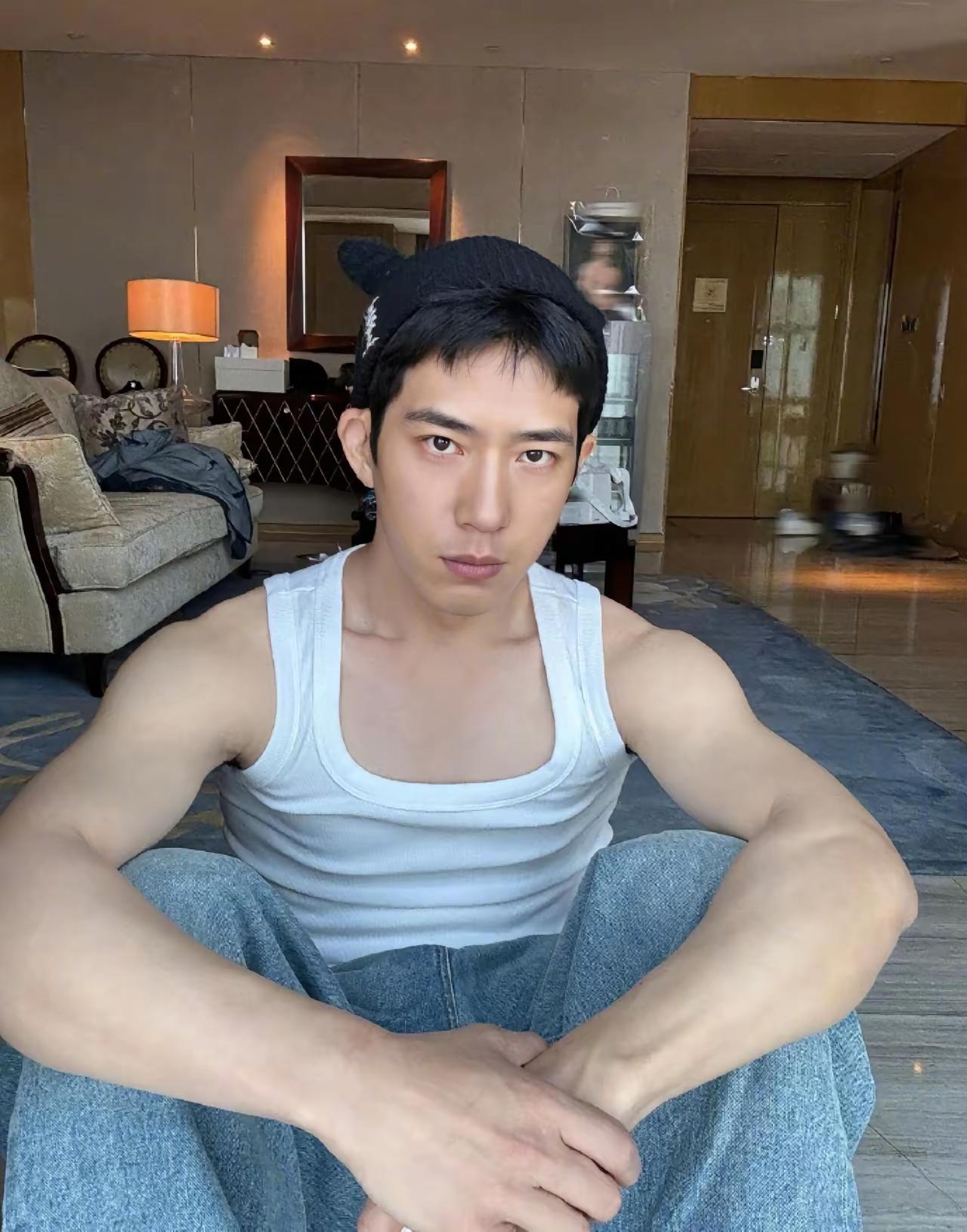 有好看的皮囊 还有有趣的灵魂