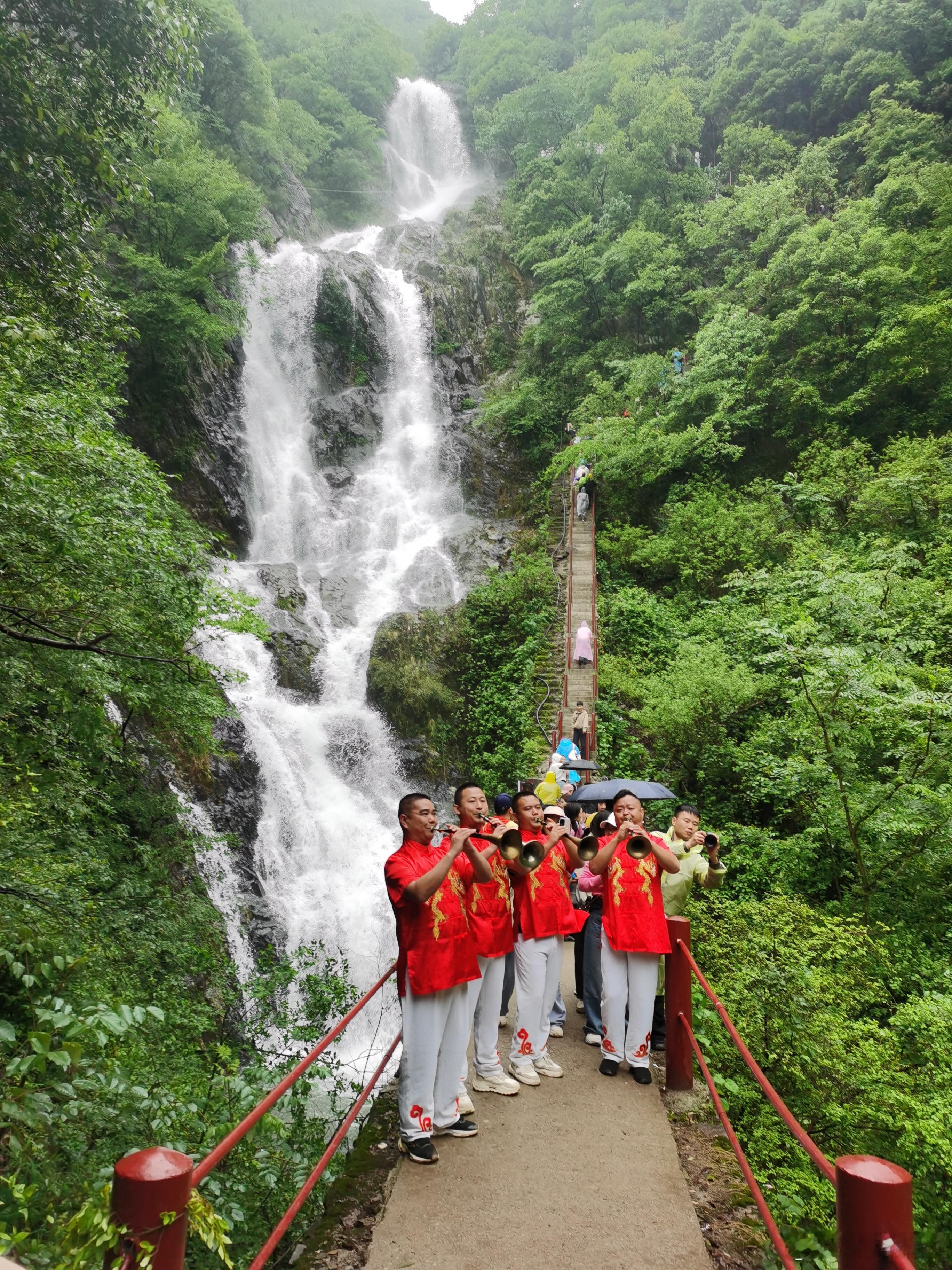 【沉浸式解锁田园浪漫！湘潭乡村旅游线路获全国推介】近日，农业农村部公布“归园田居