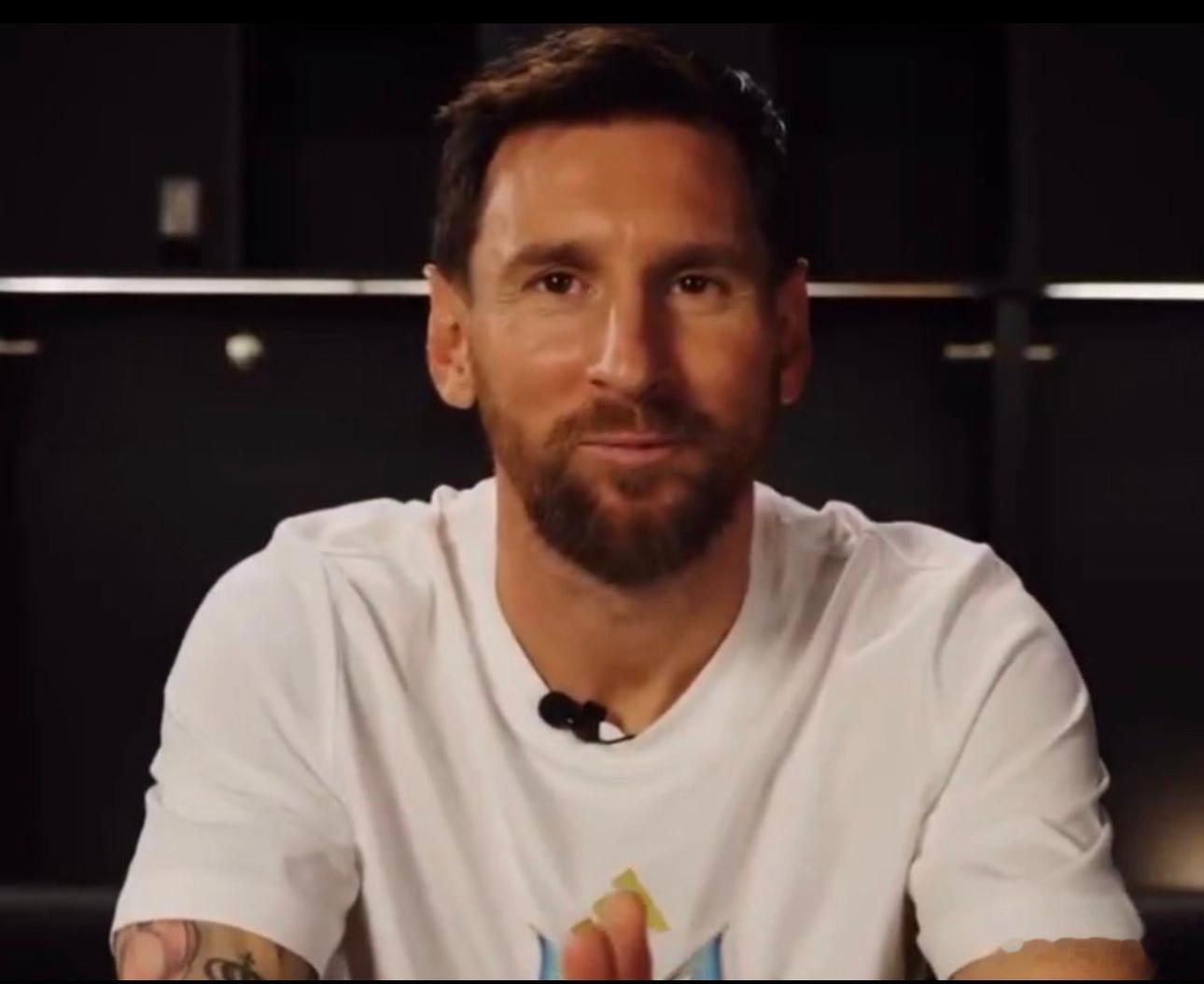 11月13日讯 近日梅西参加了《433》节目的快问快答，在问答中梅西回答了世界杯