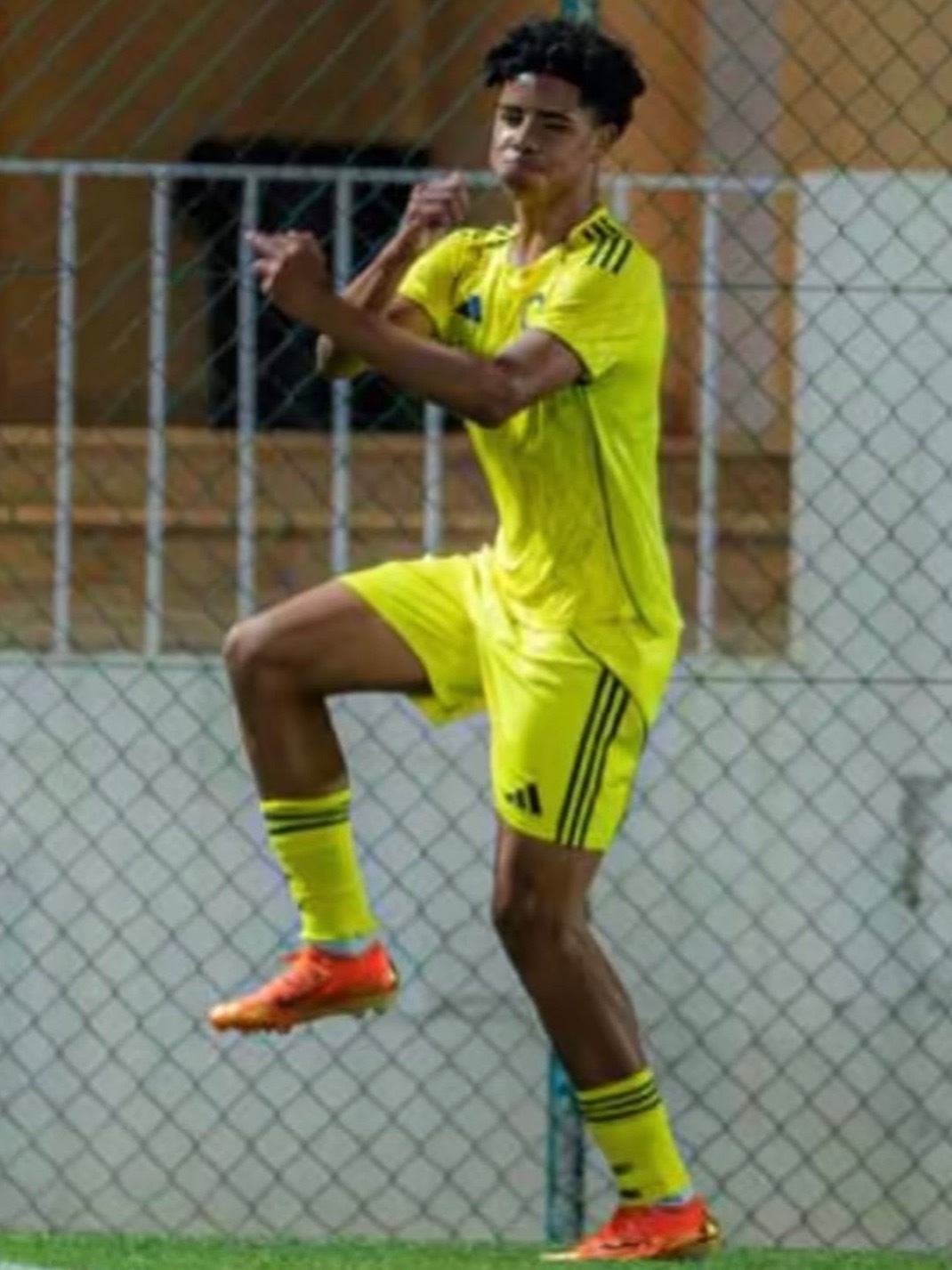 还得是俺们迷你崽的siu有feel