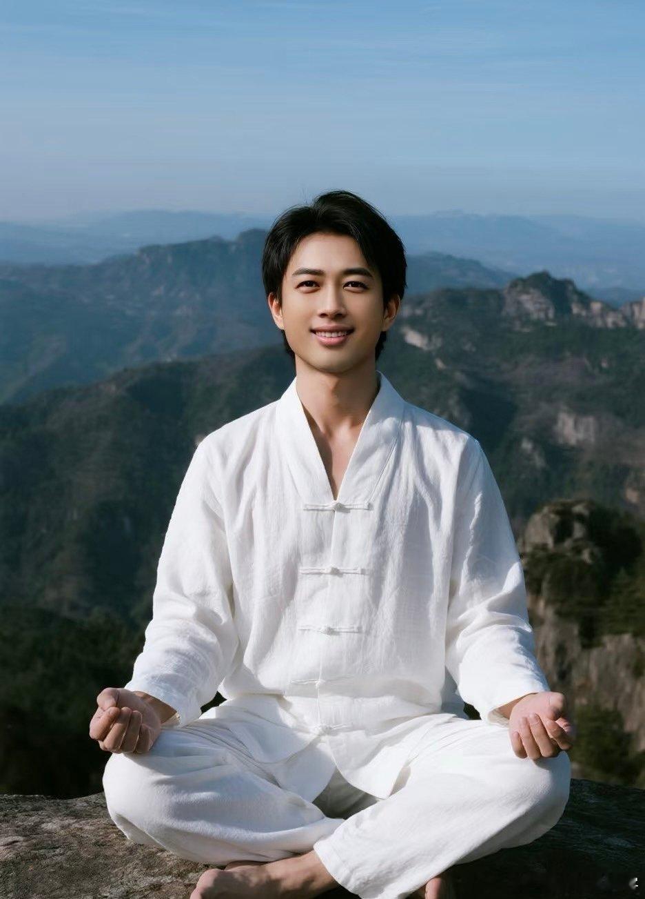 于正评价赵露思遭遇 于正这波操作也是挺让人迷惑的，借评价提新剧，重点是不是有点偏