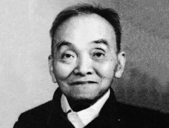 1949年3月，范纪曼被捕，狱中他拒不承认自己的身份。毛人凤下令，死刑。临刑前一