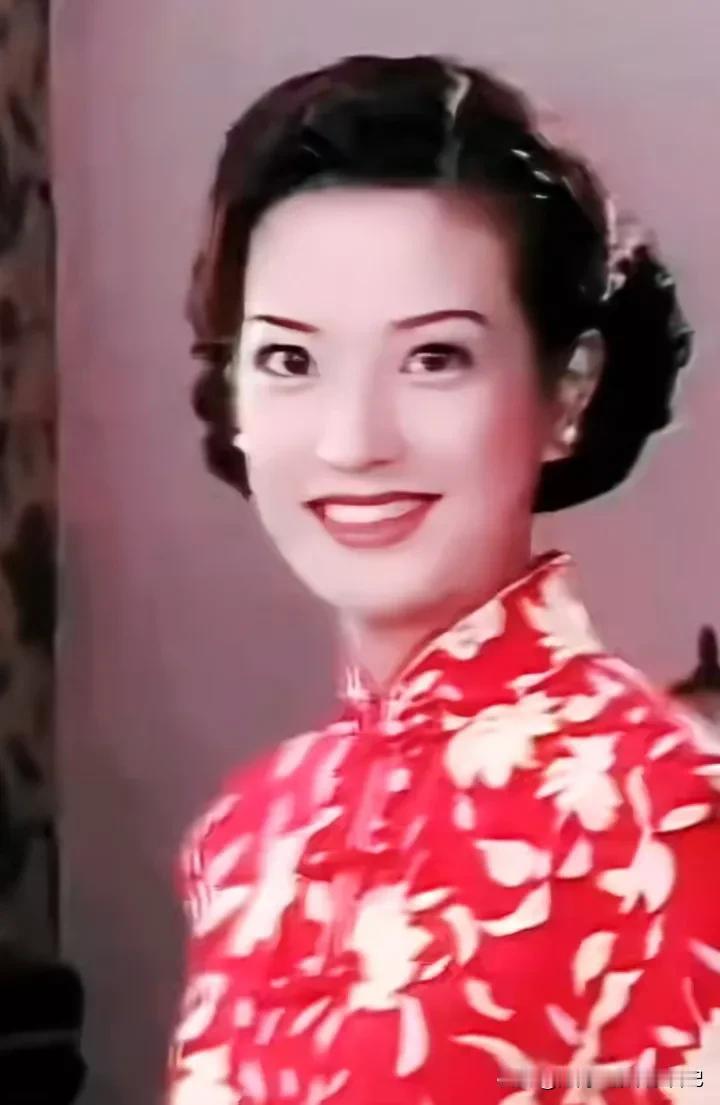 小燕子与林心如，两位曾经的荧幕女神，退隐多年后再度携手复出，无疑为观众带来了一波