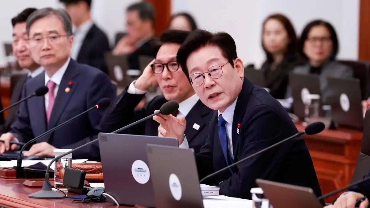 韩国清算韩奸后代，无疑是在给自己增添法统和立国的合法性。毕竟，韩国本就是依托美军