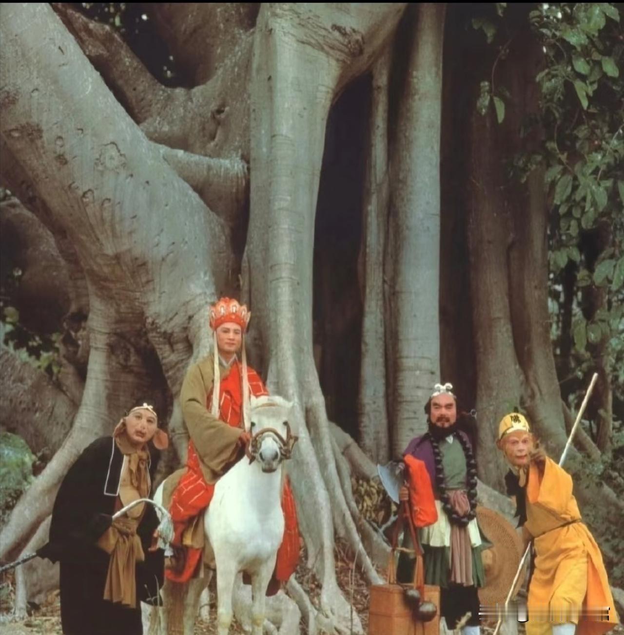 为什么西游记里，大唐就没有妖怪？很多人看《西游记》都会发现，在其他地方妖魔鬼怪层