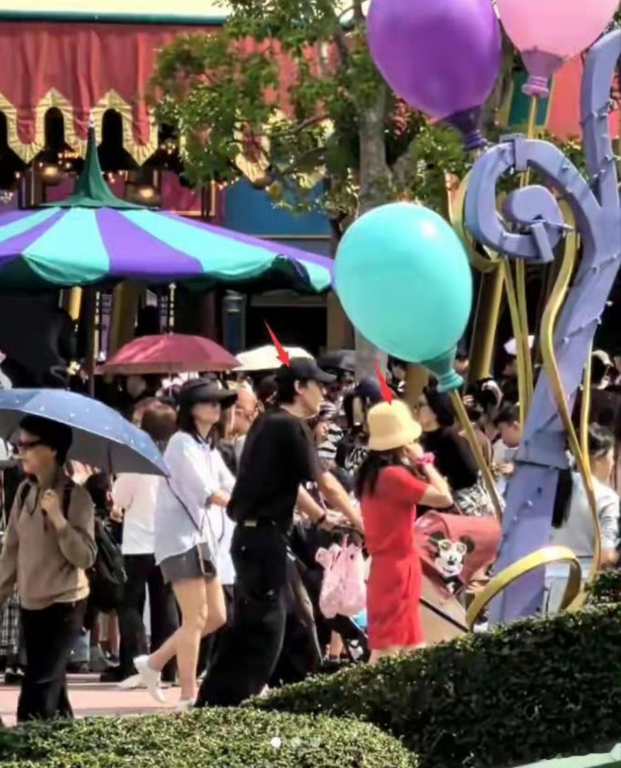 吴倩和张雨剑疑似复婚生二胎了吴倩张雨剑复婚生二胎传闻完整梳理一、事件起因该词条冲
