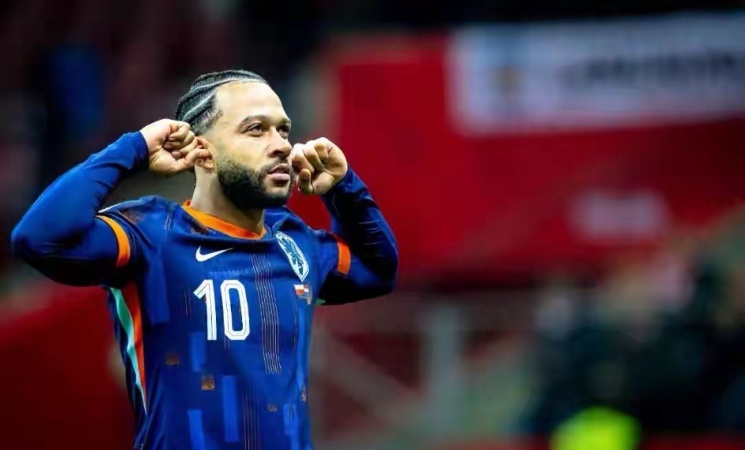 🔥周日027德甲巅峰对决！拜仁主场迎战弗赖堡，争冠豪门冲击联赛5连胜！⚽025