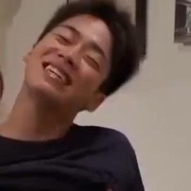 bg🍚（小日子）（女性向）很温柔的男主，笑起来很好看，如果做灵的话简直爱惨了?