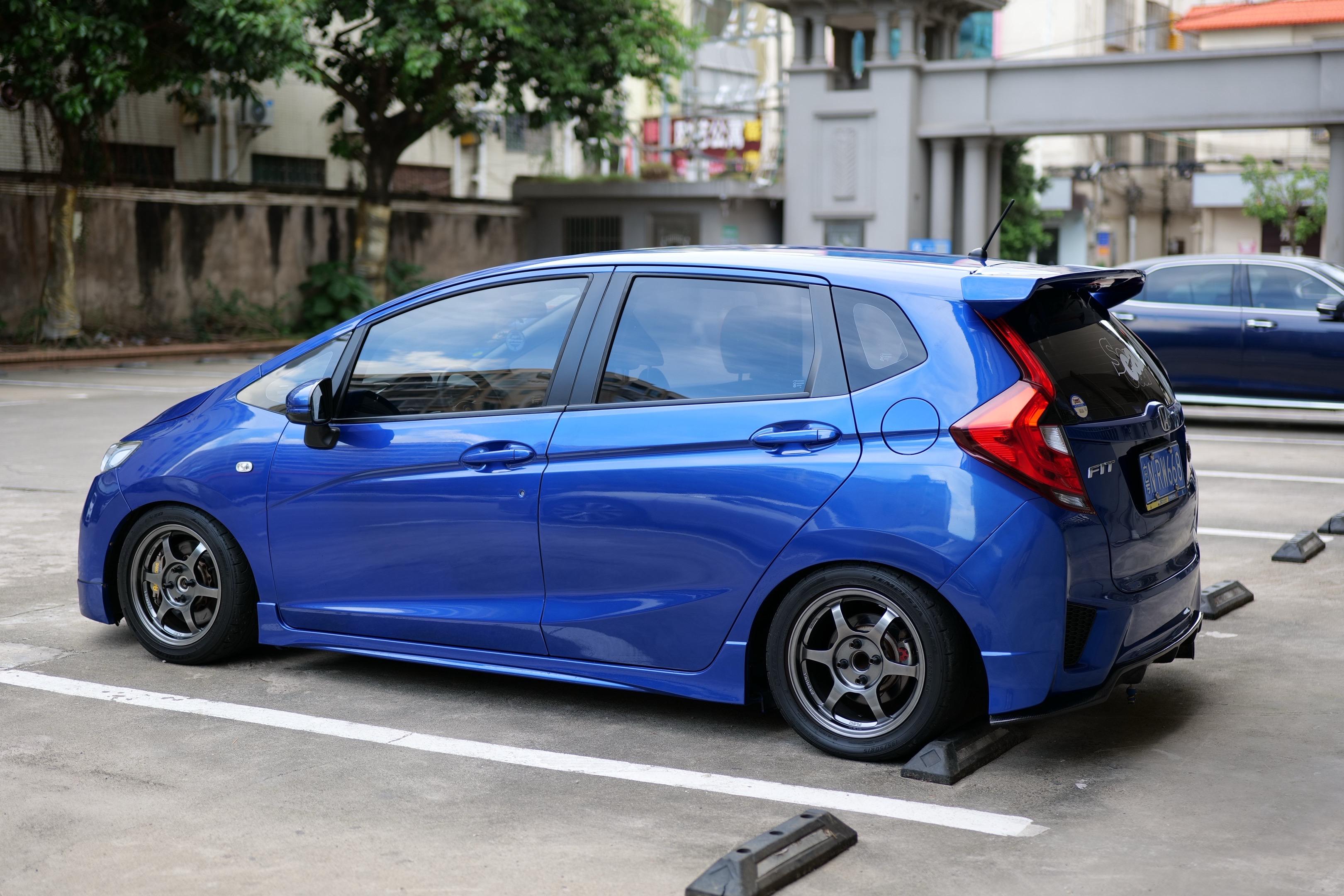 改装文化 低趴姿态 本田 本田飞度gk5