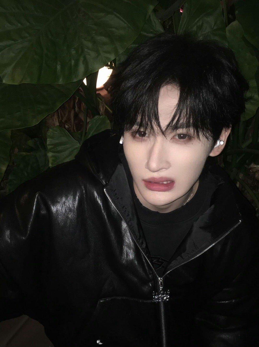 余宇涵的川渝霸总语音包浙江卫视春晚 川渝霸总语音包已加载完毕！余宇涵在后台一秒入