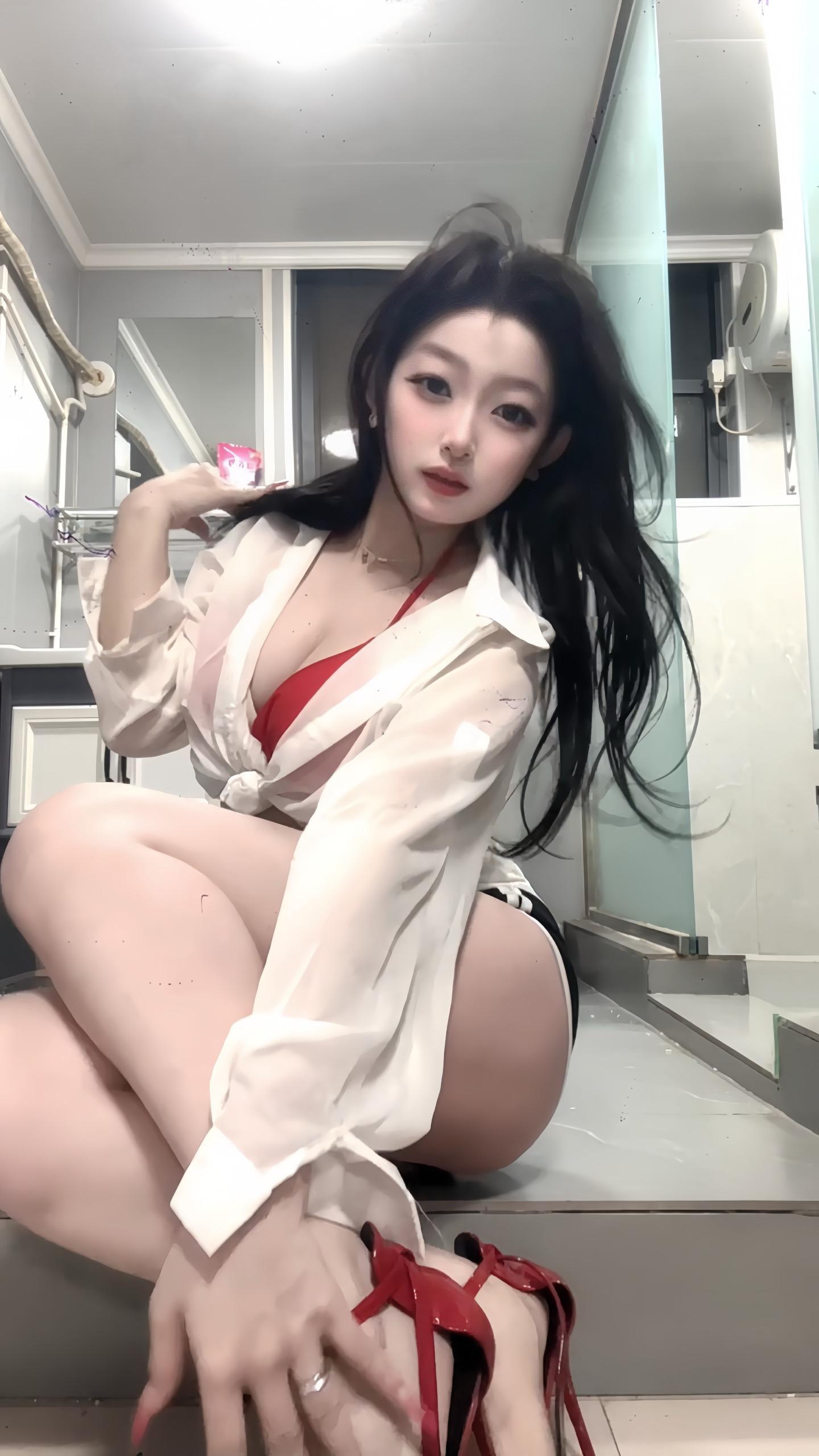 清纯 蜜大腿