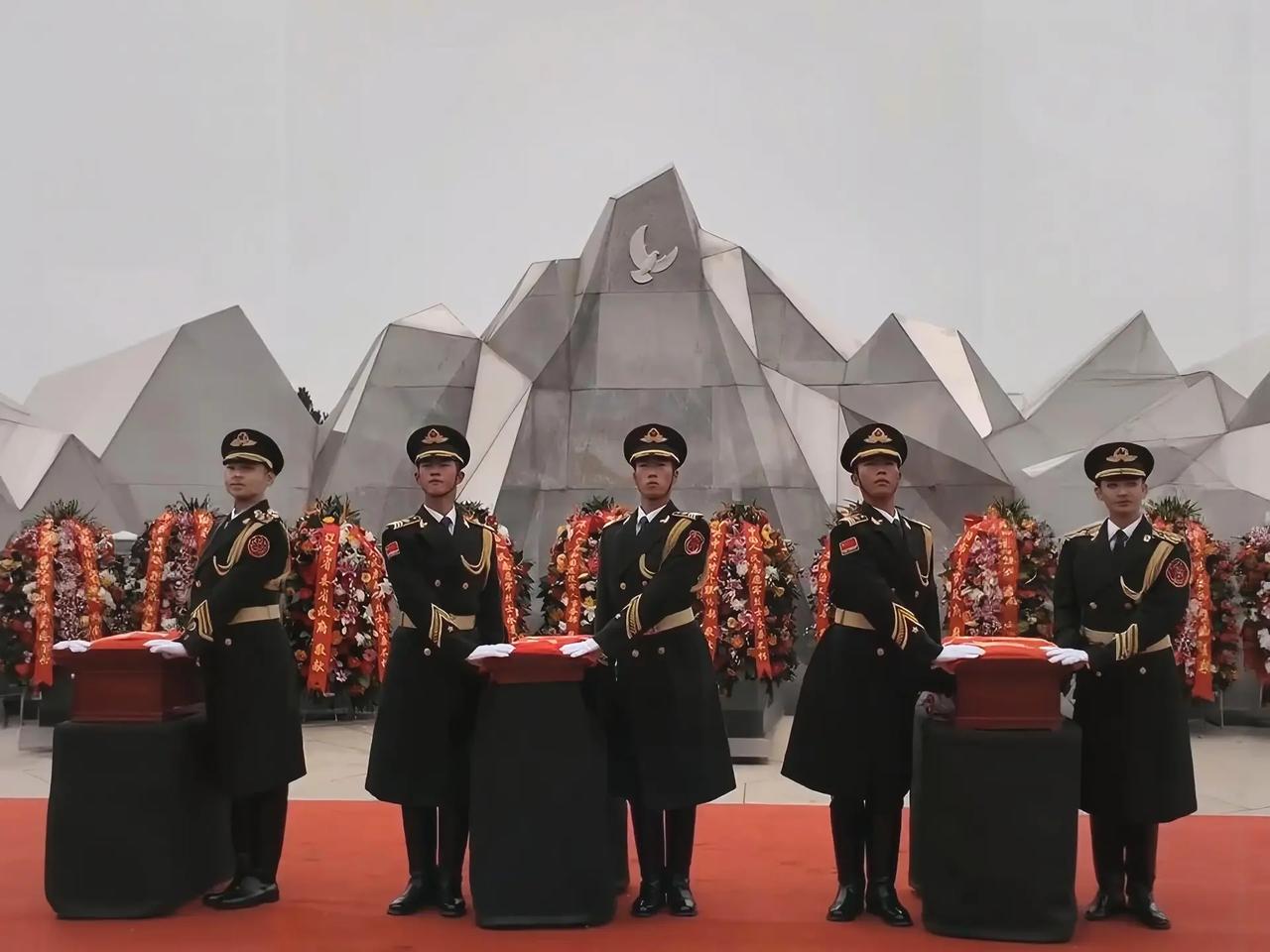 中国最悲壮的烈士陵园。这里是中国最让人悲痛的烈士陵园，也是全国唯一一个由红军自己