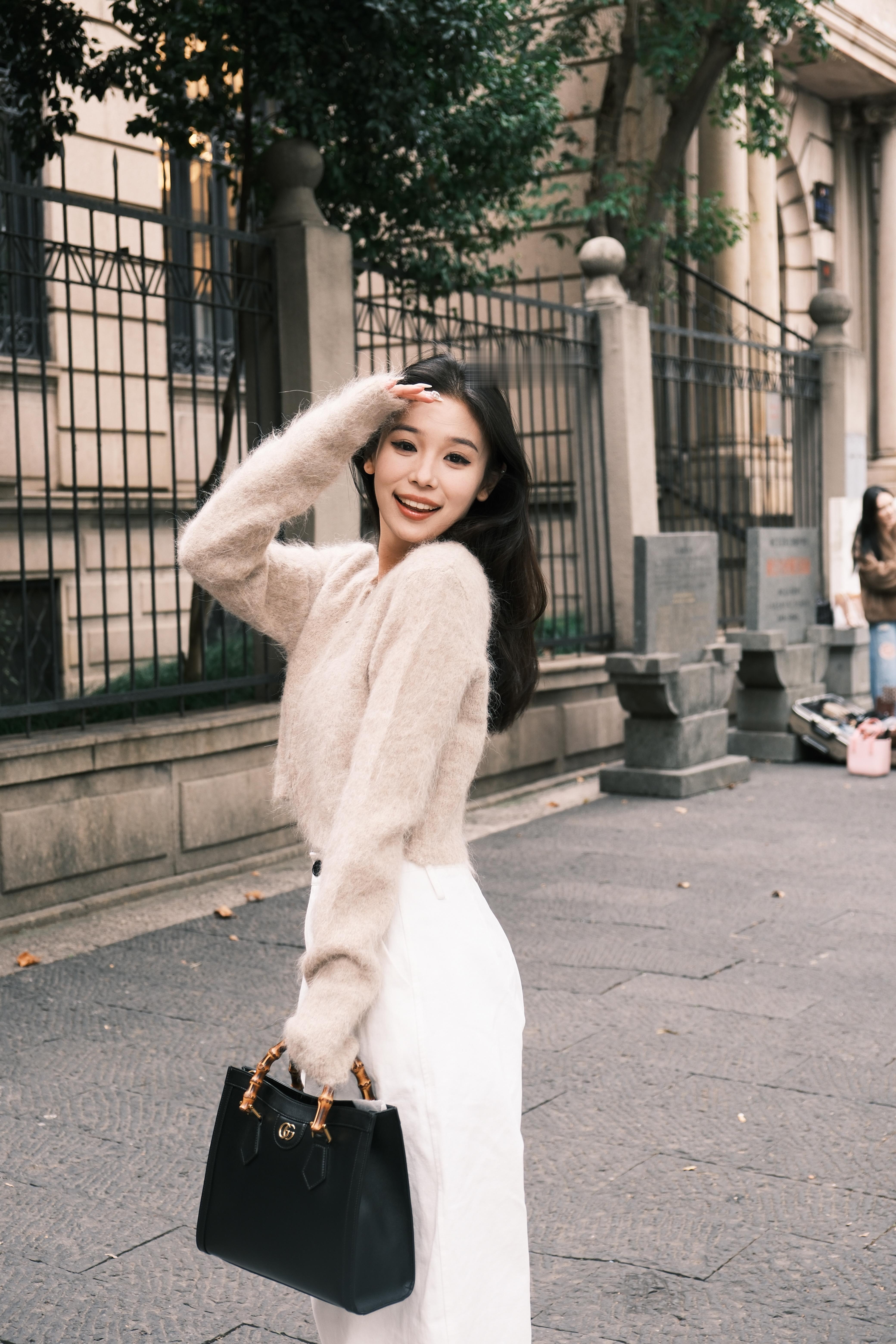 你要找的𝗢𝗻𝗲 𝗣𝗶𝗲𝗰𝗲其实是自己 