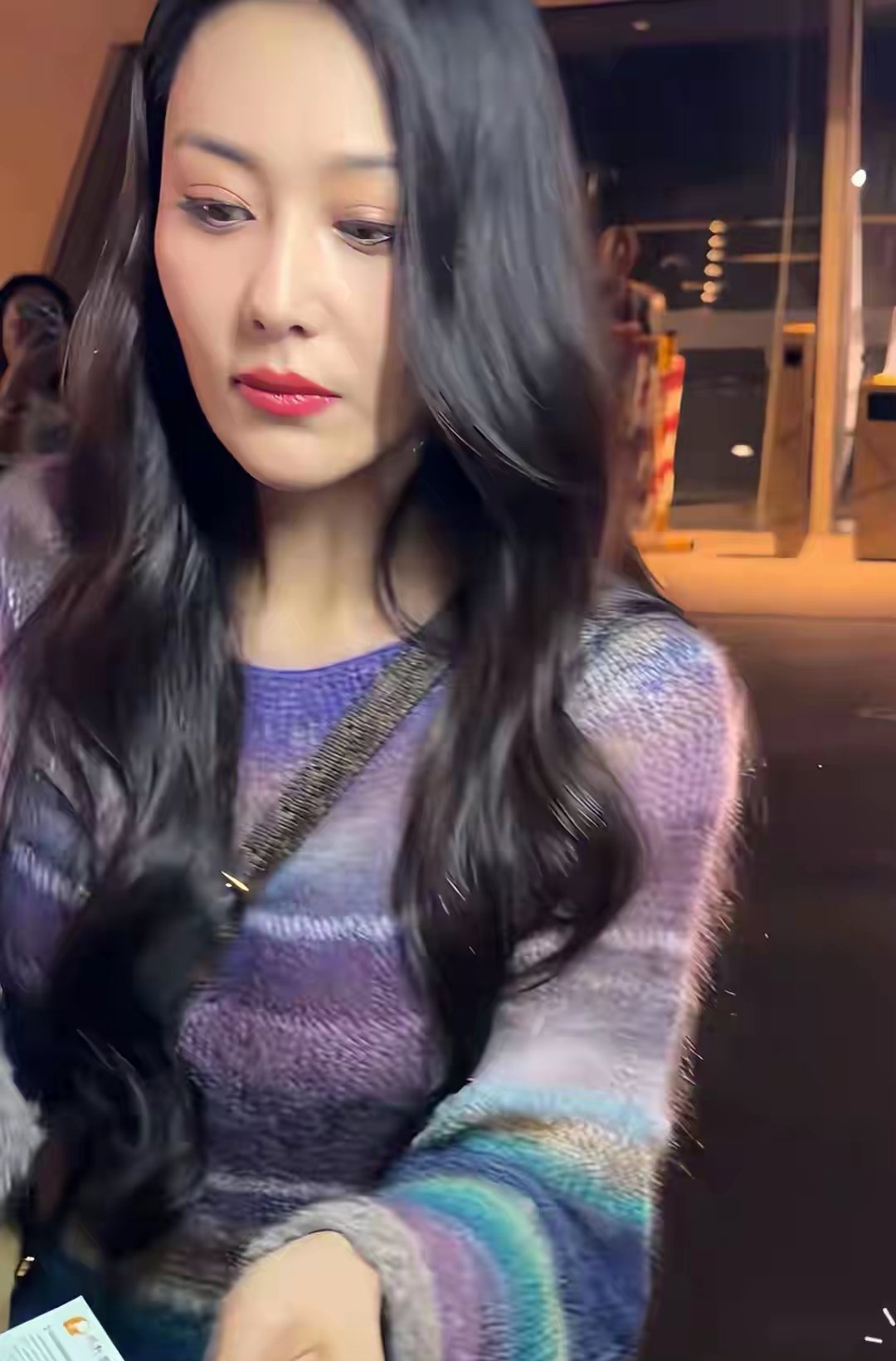 张馨予和范冰冰当时并称二美，现在张馨予也老了呀 