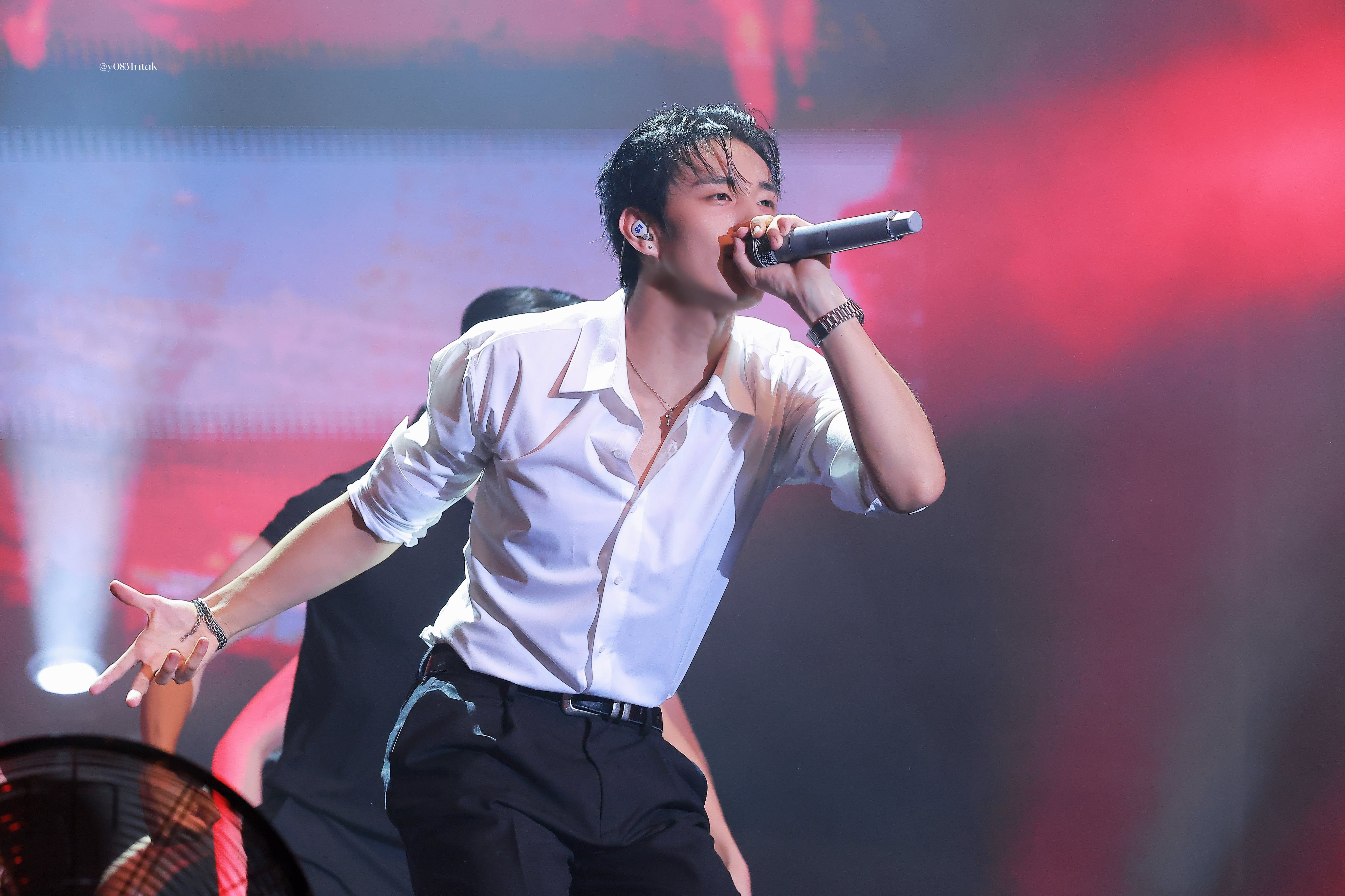 260712 高清 © y0831ntak 