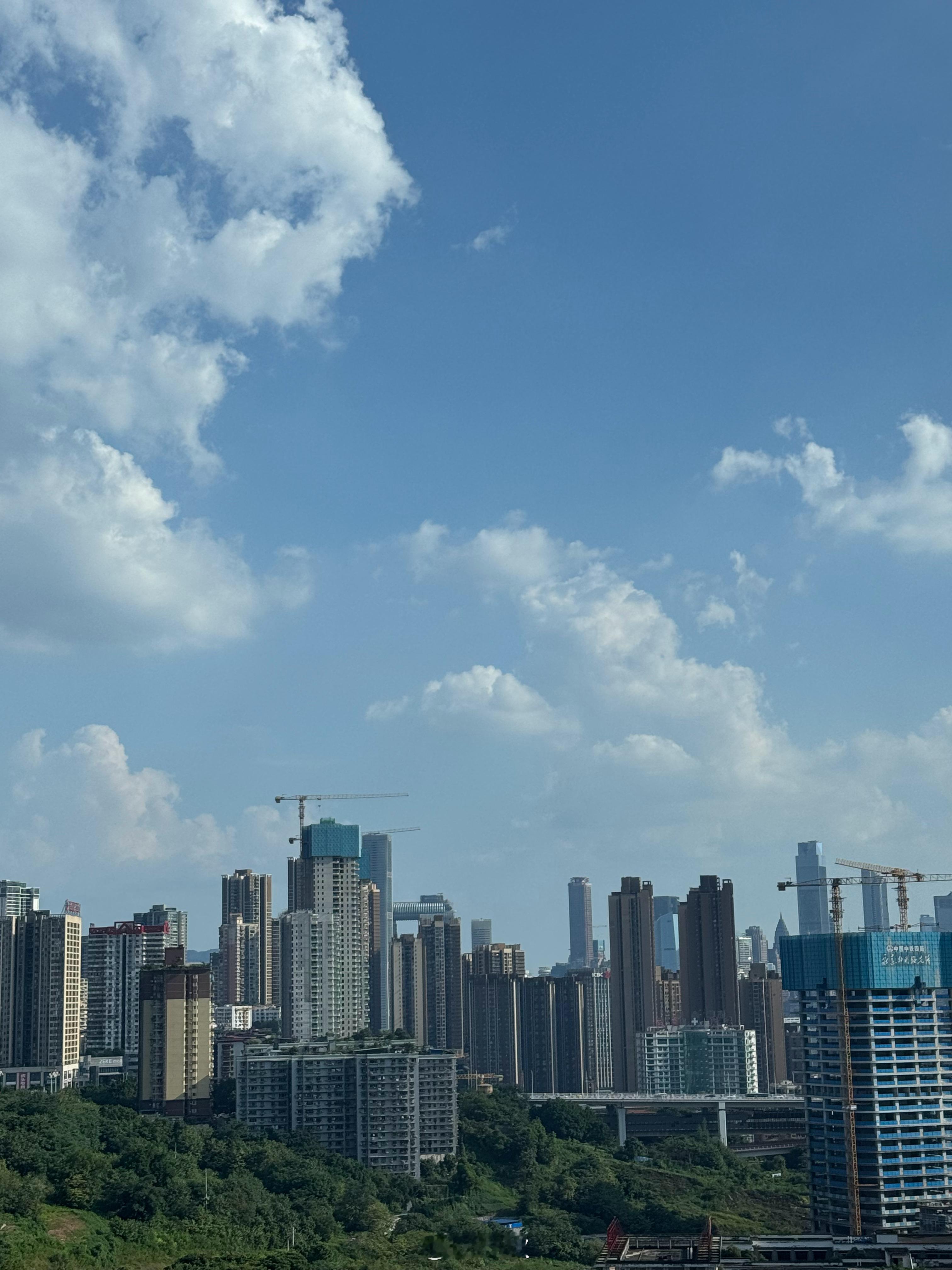 记录一下，2026年7月5日，农历五月二十一算是今年第一天热开启了重庆真正意义上